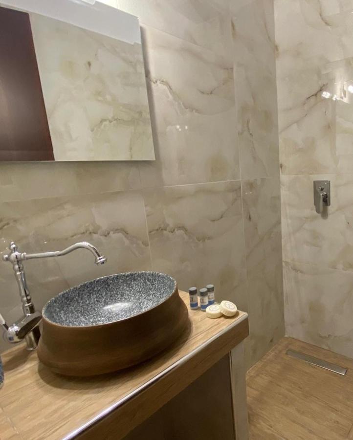 Kokkala Guestrooms Eksteriør billede