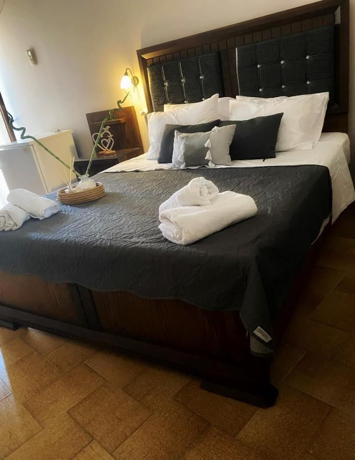 Kokkala Guestrooms Eksteriør billede